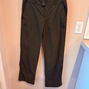 Patagonia Women’s Dark Green Pants